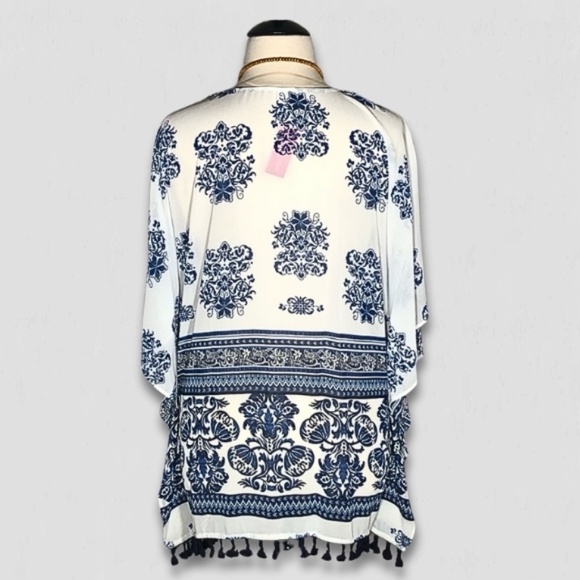 Xhilaration Kaftan Tunic Cover Up Floral White Blue XXL - Picture 2 of 11